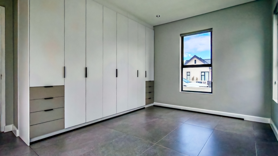 4 Bedroom Property for Sale in Sitari Country Estate Western Cape